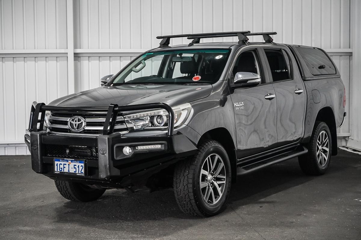 Toyota Hilux image 4