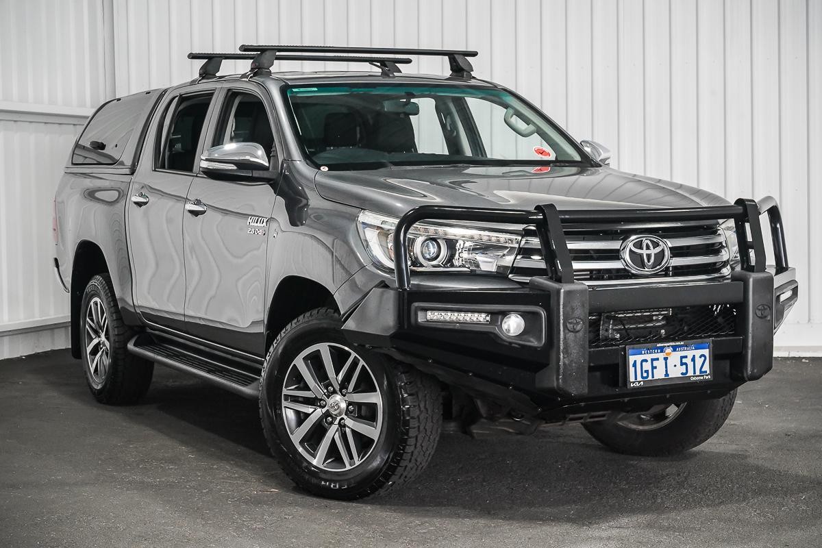 Toyota Hilux image 1