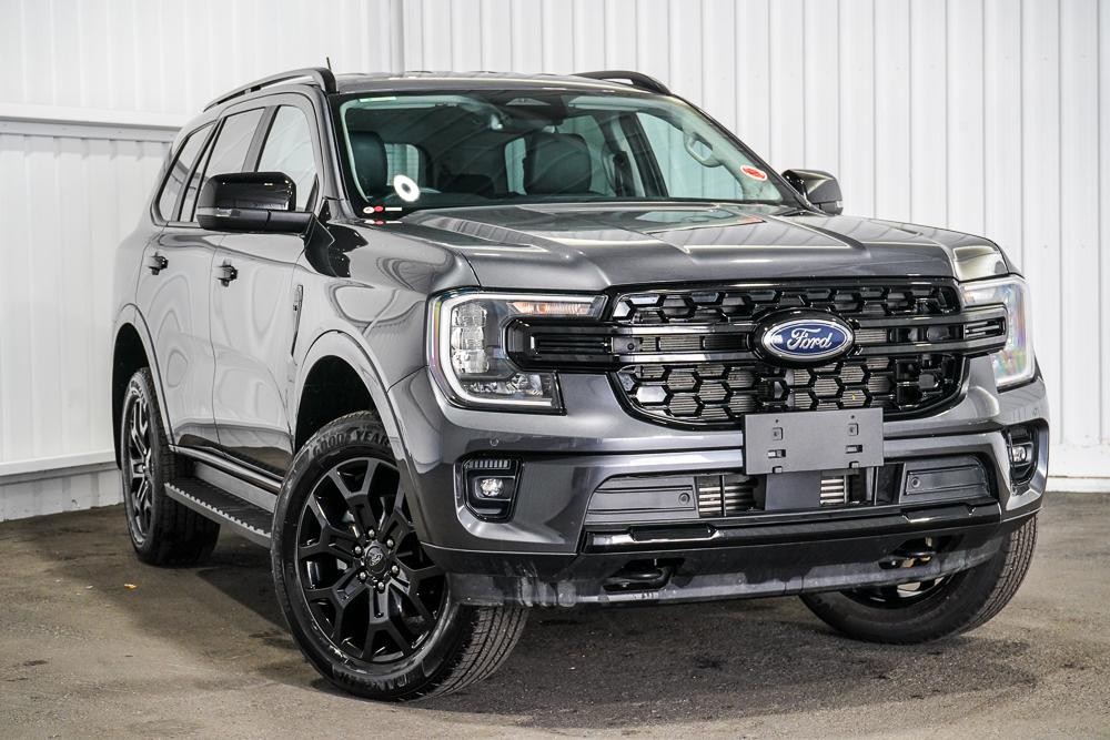 Ford Everest image 1