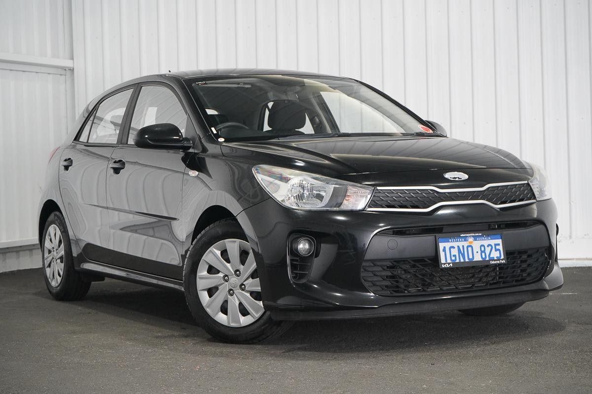 Kia Rio image 1