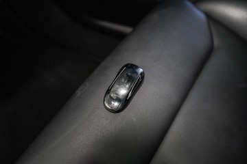 https://dvg-vehicle-assets.s3.amazonaws.com/1203584/f2sqzcjp80sne2nt1984qhht1.jpg