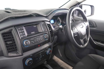 https://dvg-vehicle-assets.s3.amazonaws.com/1203600/6fkpm8699e05epo4m35zmkir3.jpg