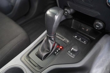 https://dvg-vehicle-assets.s3.amazonaws.com/1203600/79f59greqe2hk9tgluxdeeawq.jpg