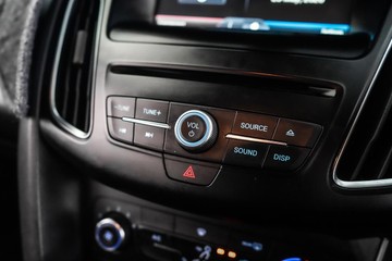 https://dvg-vehicle-assets.s3.amazonaws.com/1203604/5442417hui6mvhjp1510v62b1.jpg