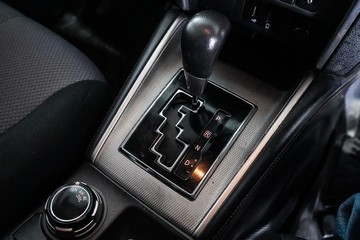 https://dvg-vehicle-assets.s3.amazonaws.com/1203607/1rmzid8ait6kbw1nutdpqaz2z.jpg