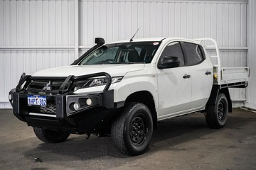 https://dvg-vehicle-assets.s3.amazonaws.com/1203607/5f03kpnrrz8hymyxqixc1atvh.jpg
