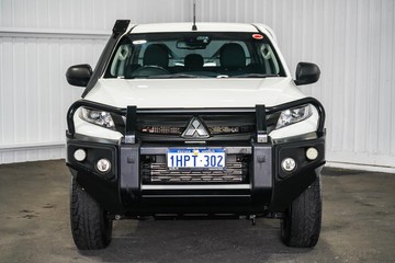 https://dvg-vehicle-assets.s3.amazonaws.com/1203607/8uvnhuisebjo9du6ns3ovf8c2.jpg