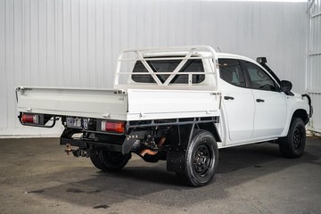 https://dvg-vehicle-assets.s3.amazonaws.com/1203607/c195uhdie0vg2r9kypsxx79ue.jpg