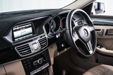 https://dvg-vehicle-assets.s3.amazonaws.com/1203608/b2delmze6g7iu3nx99cl5u88s.jpg