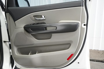 https://dvg-vehicle-assets.s3.amazonaws.com/1203609/8tyqsvs92vmkvgnnnsgnzvvws.jpg