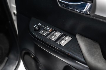 https://dvg-vehicle-assets.s3.amazonaws.com/1203613/24l2uxuqko954zzmr0rb485up.jpg