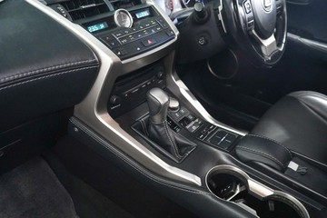 https://dvg-vehicle-assets.s3.amazonaws.com/1203617/bb5z51vj5elhtp7lstkzuajuj.jpg