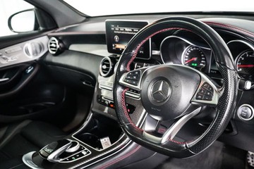 https://dvg-vehicle-assets.s3.amazonaws.com/1203619/b8txz84fay8g1jwf1q6rswxm6.jpg