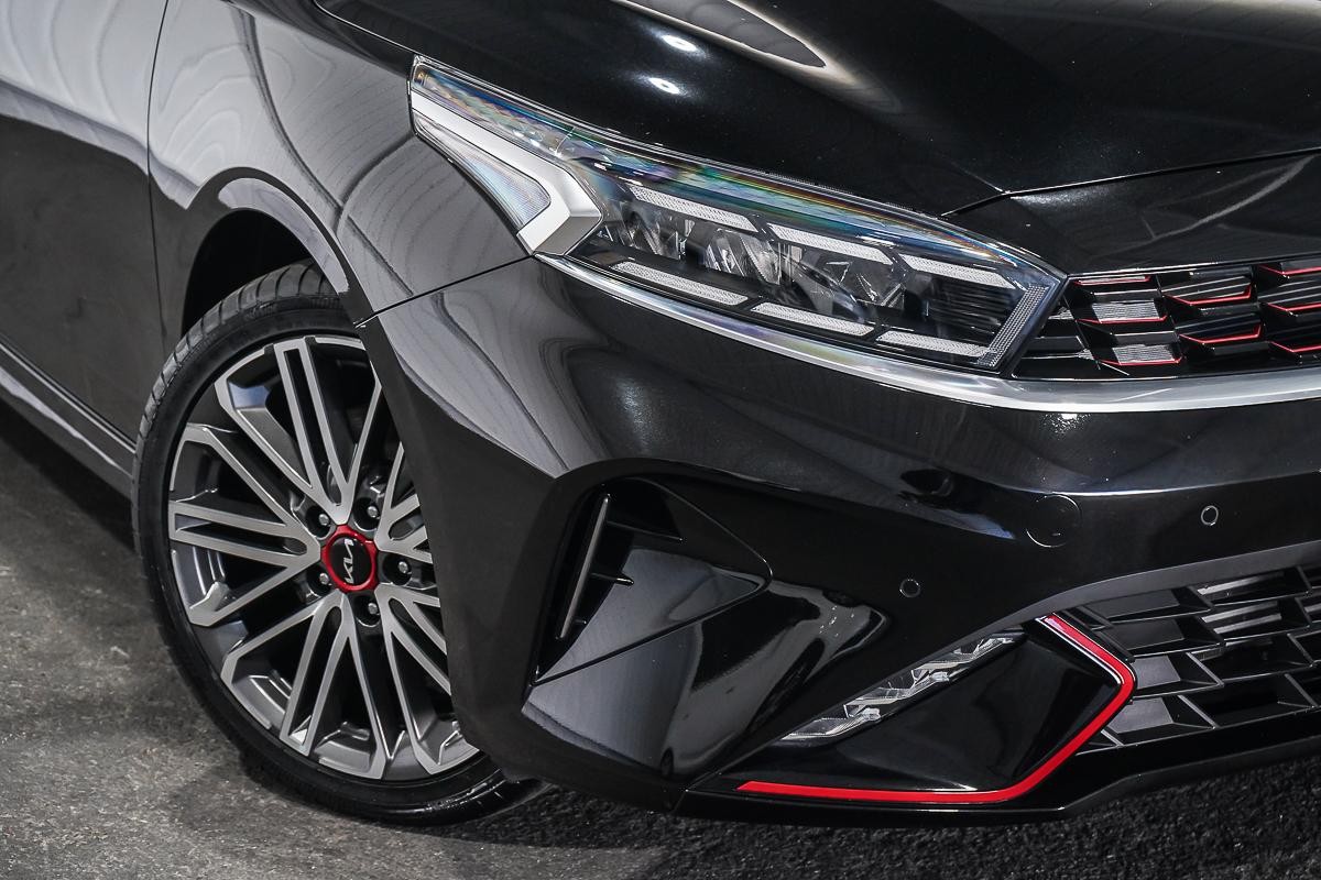 Kia Cerato image 2
