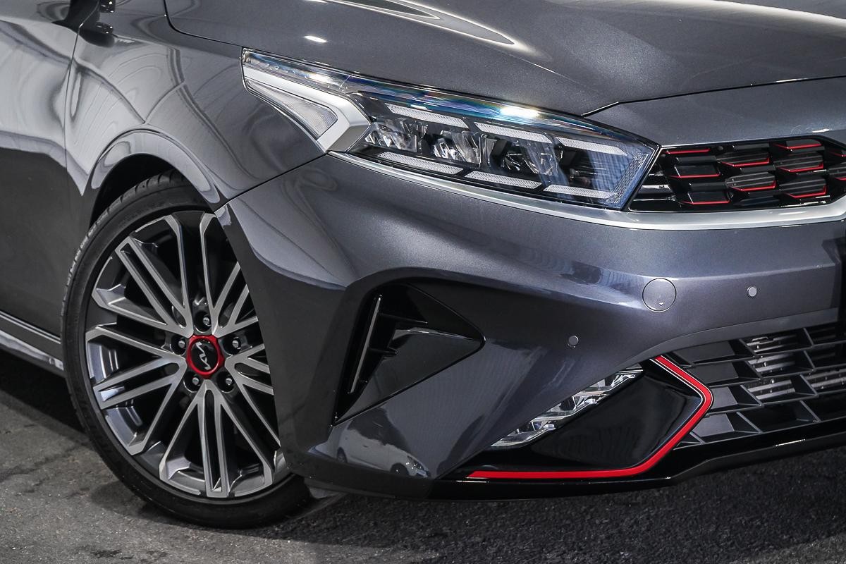 Kia Cerato image 2