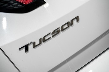https://dvg-vehicle-assets.s3.amazonaws.com/1203643/7bhcblbox6uj9wr6v3878mmtq.jpg