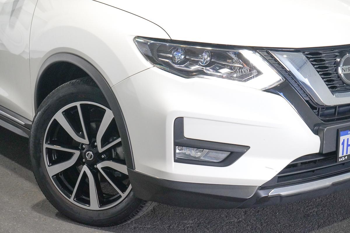 Nissan X-trail image 2