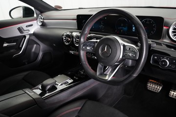 https://dvg-vehicle-assets.s3.amazonaws.com/1203648/lgoh3hvisu0y9x2177gumef0.jpg