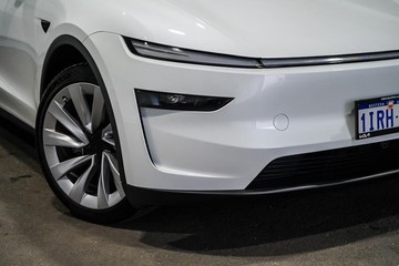 https://dvg-vehicle-assets.s3.amazonaws.com/1203660/am3vvirufe1wxjb9yow7mg48q.jpg