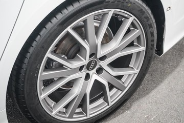 https://dvg-vehicle-assets.s3.amazonaws.com/1203671/9fy8dx1u4xu6jg3ovkia55vu0.jpg
