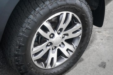https://dvg-vehicle-assets.s3.amazonaws.com/1203675/oohzptpkr8nyr3b88g4uai9x.jpg