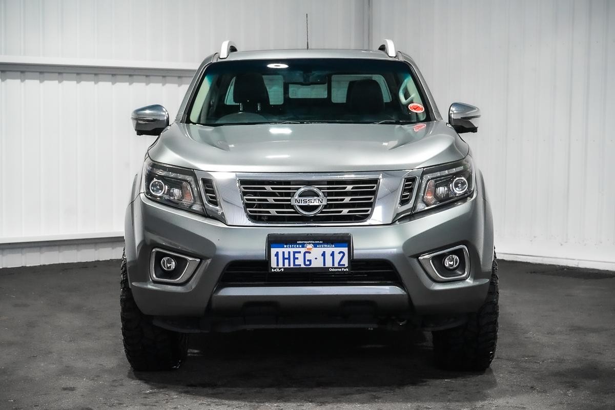 Nissan Navara image 3