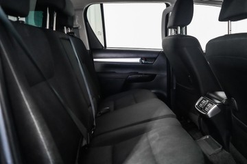 https://dvg-vehicle-assets.s3.amazonaws.com/1203685/28igutvdourhh0pp0rbjlt5yu.jpg