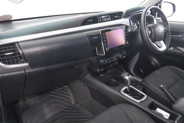 https://dvg-vehicle-assets.s3.amazonaws.com/1203685/4n1wly2jnkzgxeuvna3jpsrci.jpg