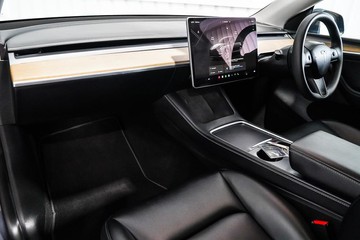 https://dvg-vehicle-assets.s3.amazonaws.com/1203692/1maxfkm1zngwwcdw7itkllxcs.jpg