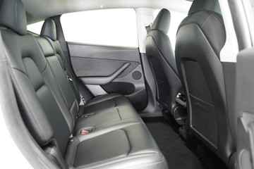 https://dvg-vehicle-assets.s3.amazonaws.com/1203697/9j5kifq2ty32o76j79ukw0ymq.jpg