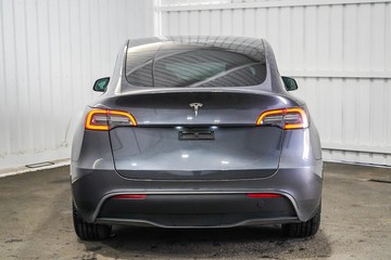 https://dvg-vehicle-assets.s3.amazonaws.com/1203700/1f9q8qsr9g8oga7jlphiysrcg.jpg