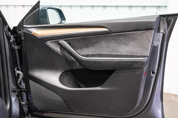 https://dvg-vehicle-assets.s3.amazonaws.com/1203700/5o54l7u5qnm0hkapudwky25uv.jpg