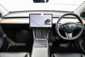 https://dvg-vehicle-assets.s3.amazonaws.com/1203700/8l6tsg6r9wv7qikbalz6cu6p6.jpg