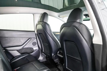https://dvg-vehicle-assets.s3.amazonaws.com/1203700/bfh4stvxp0c2uh3da6udcs2yq.jpg