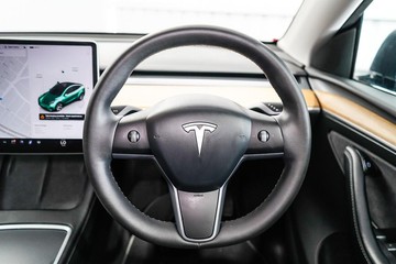 https://dvg-vehicle-assets.s3.amazonaws.com/1203700/cjwwthk8fbdrzk3e14etoqme4.jpg