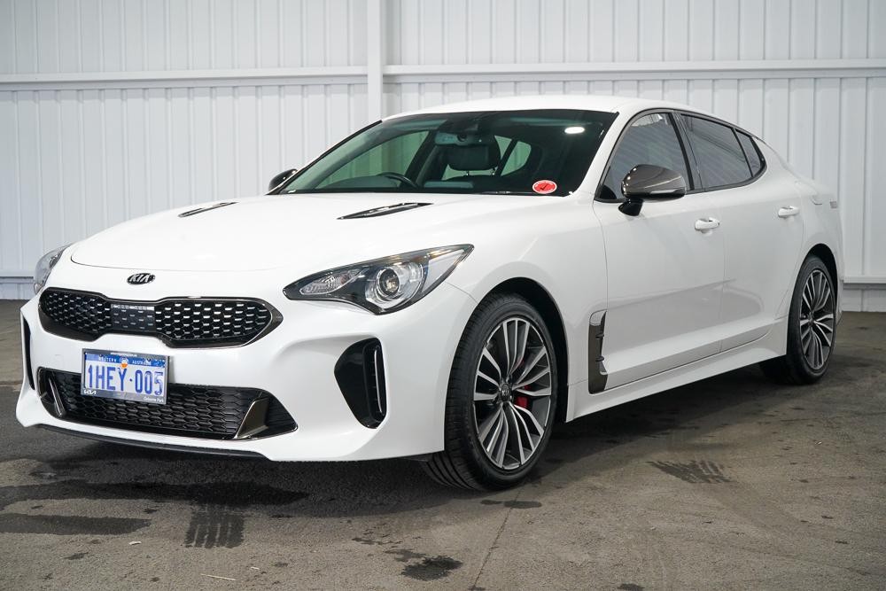 Kia Stinger image 4