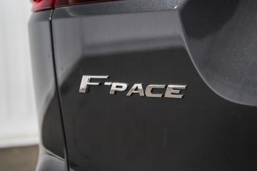 https://dvg-vehicle-assets.s3.amazonaws.com/1203714/2c0p1q5eebghww3fvlpnzgwry.jpg