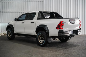 https://dvg-vehicle-assets.s3.amazonaws.com/1203724/cjxym6uqvil8pb1hgypkfjbpa.jpg