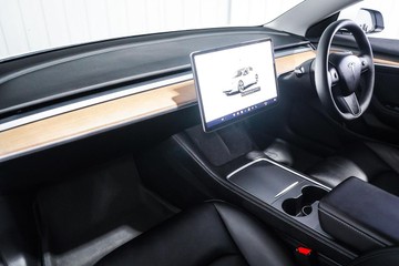https://dvg-vehicle-assets.s3.amazonaws.com/1203725/3x3tymickp2vsqin00sbp5x6z.jpg