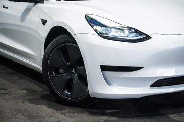 https://dvg-vehicle-assets.s3.amazonaws.com/1203725/bees4h9pq2zwsoqwx3pxrp7ri.jpg