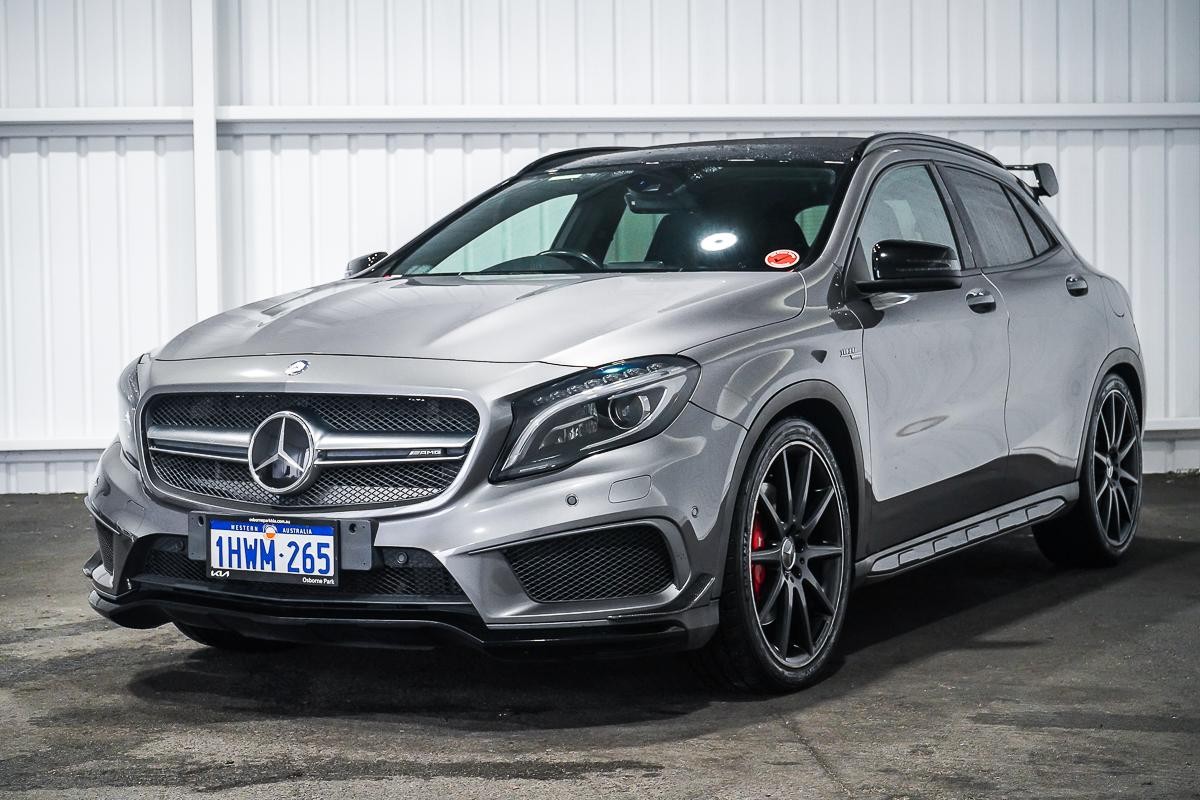 Mercedes Benz Gla-class image 4