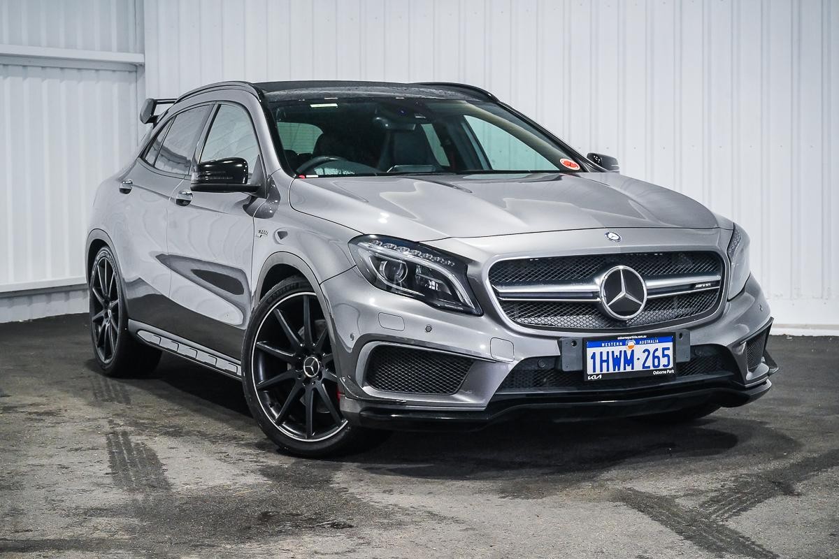 Mercedes Benz Gla-class image 1