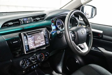 https://dvg-vehicle-assets.s3.amazonaws.com/1203736/3w166waun6juqq63frtg4h0o8.jpg