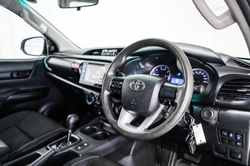 https://dvg-vehicle-assets.s3.amazonaws.com/1203736/68umf7o84zhkaolvi7sss0l6m.jpg