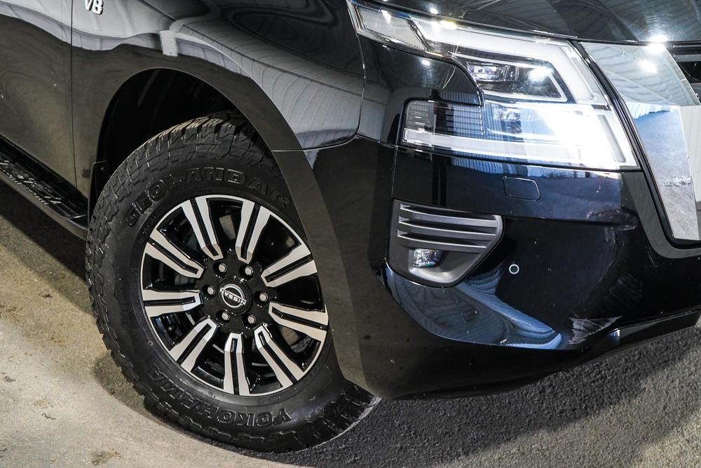 Nissan Patrol image 2