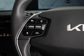 https://dvg-vehicle-assets.s3.amazonaws.com/1203743/7rwi4qy21rwcctqi4cj9vl3ke.jpg