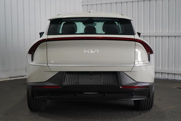 https://dvg-vehicle-assets.s3.amazonaws.com/1203744/4aa1ybus8ba6v6gy5miuo0kkn.jpg