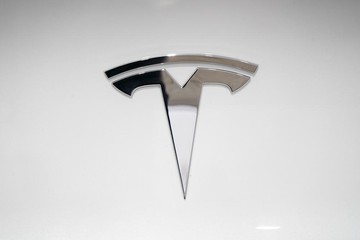https://dvg-vehicle-assets.s3.amazonaws.com/1203749/c6j4fnn33rb00ci2lrijt8o3h.jpg