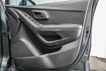 https://dvg-vehicle-assets.s3.amazonaws.com/1203752/t7opq4ve63vzojidzqcu9zag.jpg