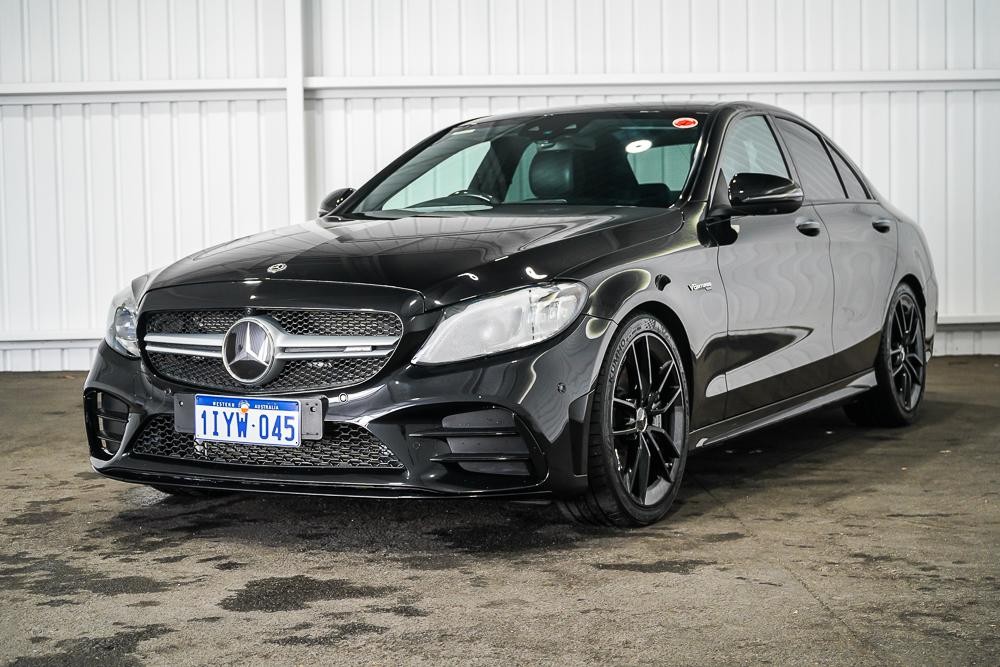 Mercedes Benz C-class image 4
